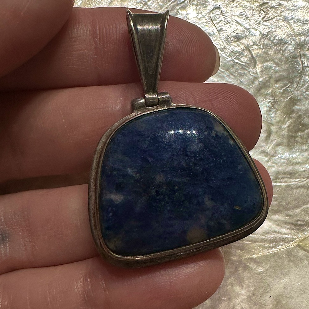 Vintage 925 sterling silver sodalite calmness stone pendant